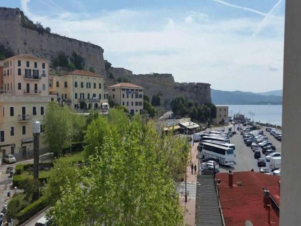 Appartamento Ponticello By Helloelba ポルトフェッラーイオ エクステリア 写真